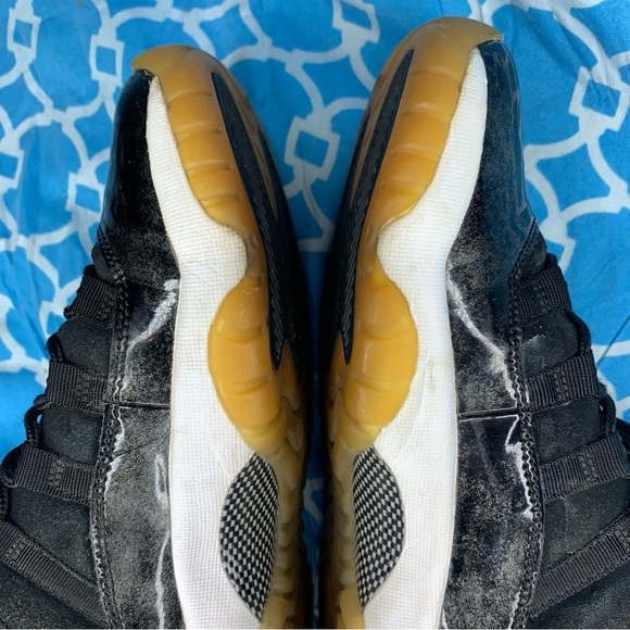Nike Women’s size 8 Air Jordan 11 low Barons Retro OG gum wmns sneakers black 8w - Picture 10 of 11
